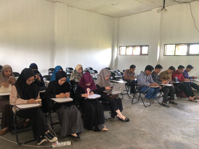 Menyalakan Obor Keilmuan: STIT Darul Hijrah Selenggarakan Ujian Komprehensif bagi Mahasiswa Akhir