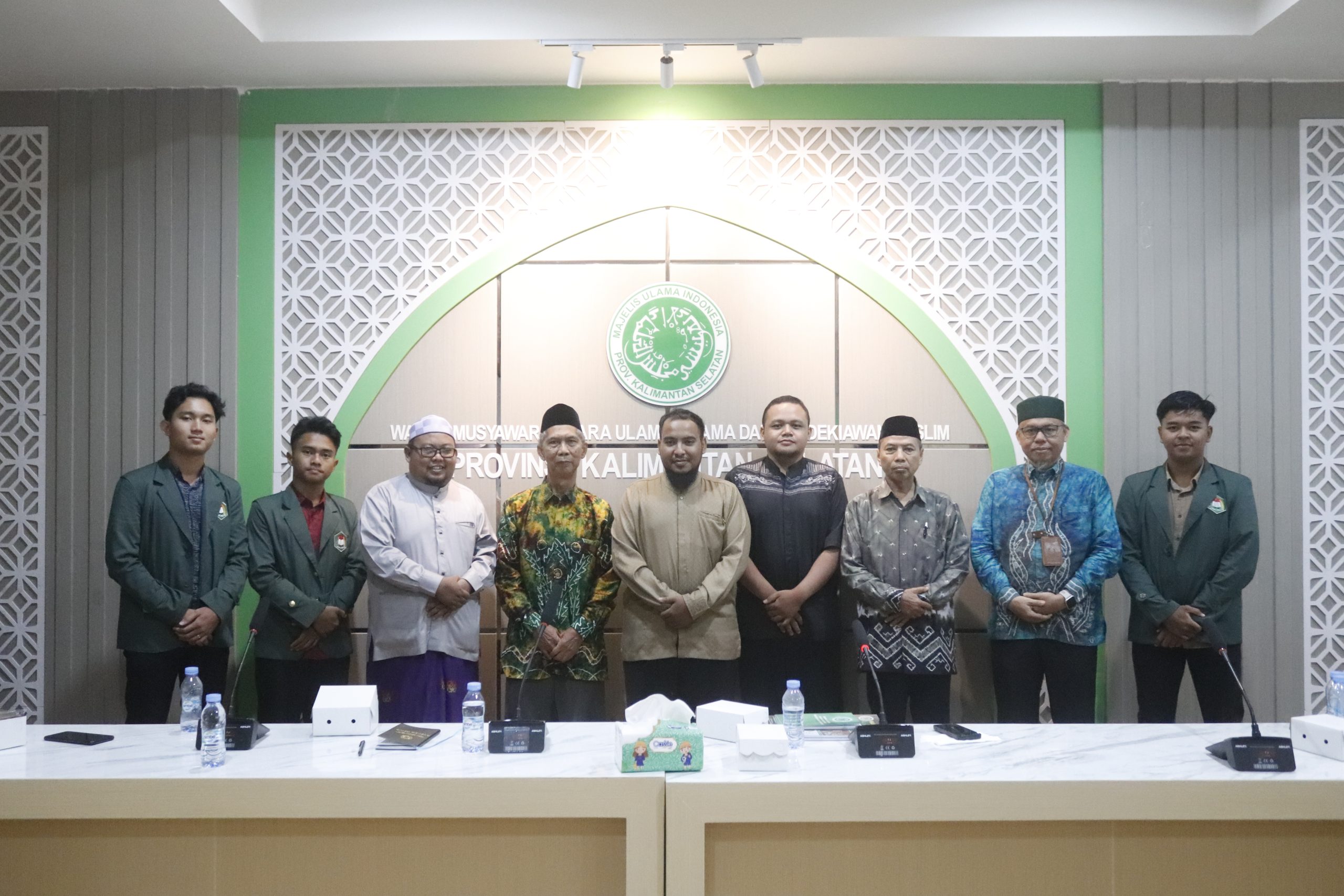 Menjemput Cahaya di Gerbang Ulama: Perjalanan Ilmiah Mahasiswa STIT Darul Hijrah ke MUI Kalimantan Selata