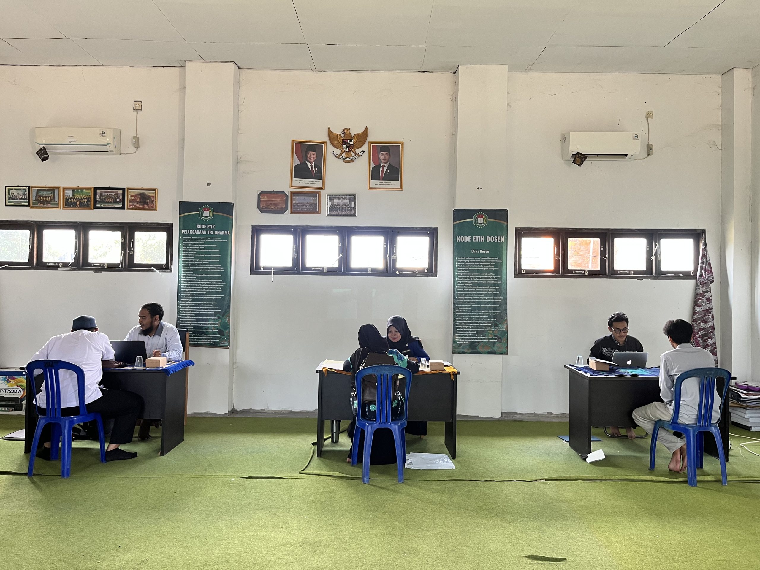 Gerbang Ilmu Telah Terbuka: STIT Darul Hijrah Martapura Sambut Calon Mahasiswa Baru Melalui Tahapan Seleksi