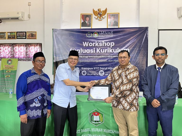 Workshop Evaluasi Kurikulum STIT Darul Hijrah, Langkah Nyata Mencetak Lulusan Unggul dan Berkarakter
